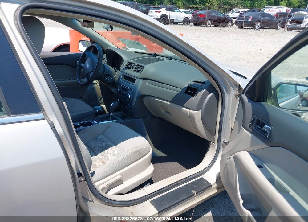 2010 FORD FUSION SE VIN: 3FAHP0HG7AR173943