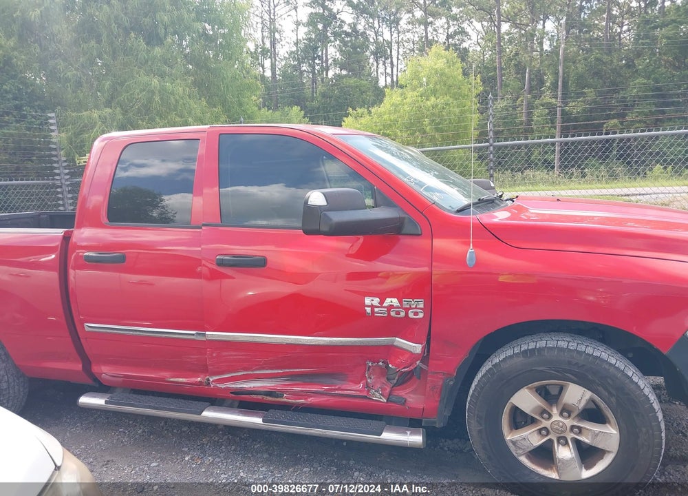 2013 RAM 1500 VIN: 1C6RR6FG0DS562213