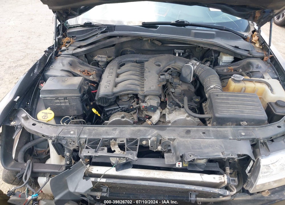 2008 CHRYSLER 300 LIMITED VIN: 2C3KA33G38H147053