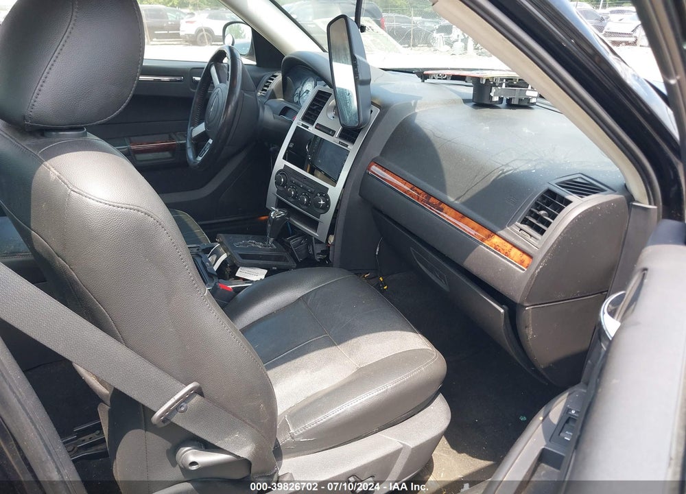 2008 CHRYSLER 300 LIMITED VIN: 2C3KA33G38H147053