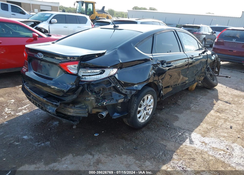 2016 FORD FUSION S VIN: 3FA6P0G75GR267739