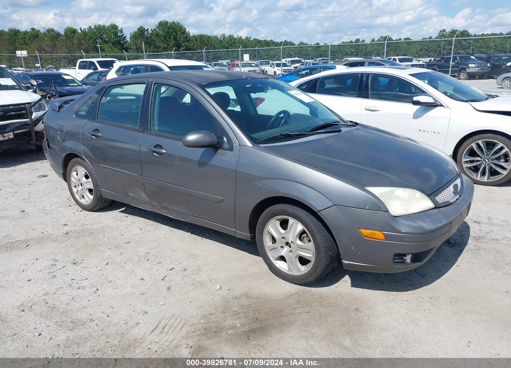 2005 FORD FOCUS ZX4 VIN: 1FAHP38Z15W212709