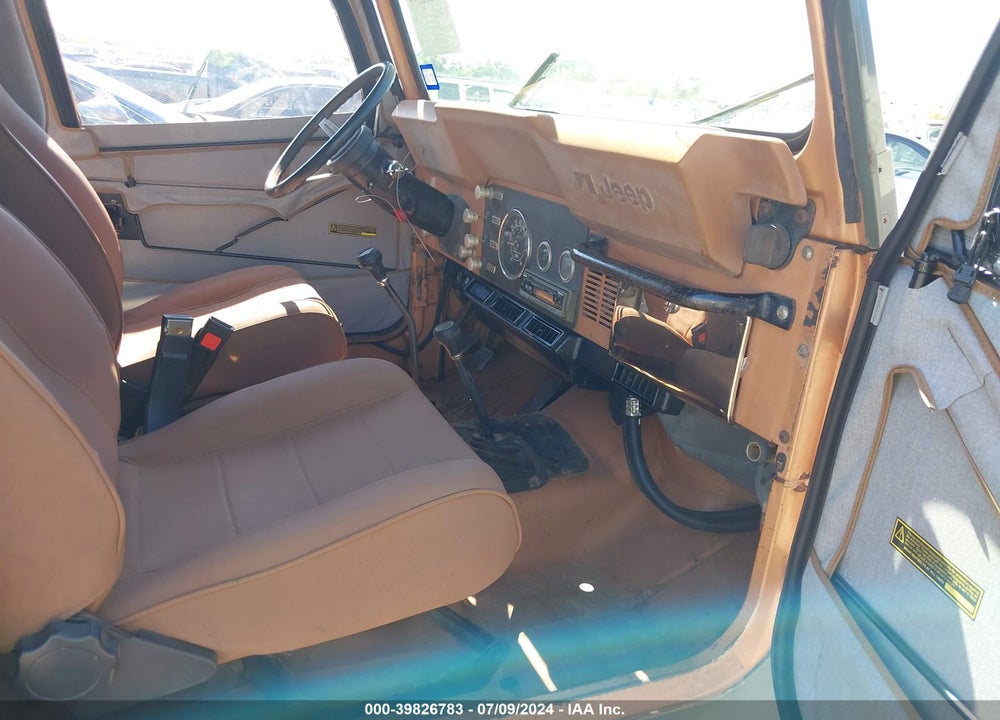 1984 JEEP CJ7 VIN: 1JCCM87E6ET100335