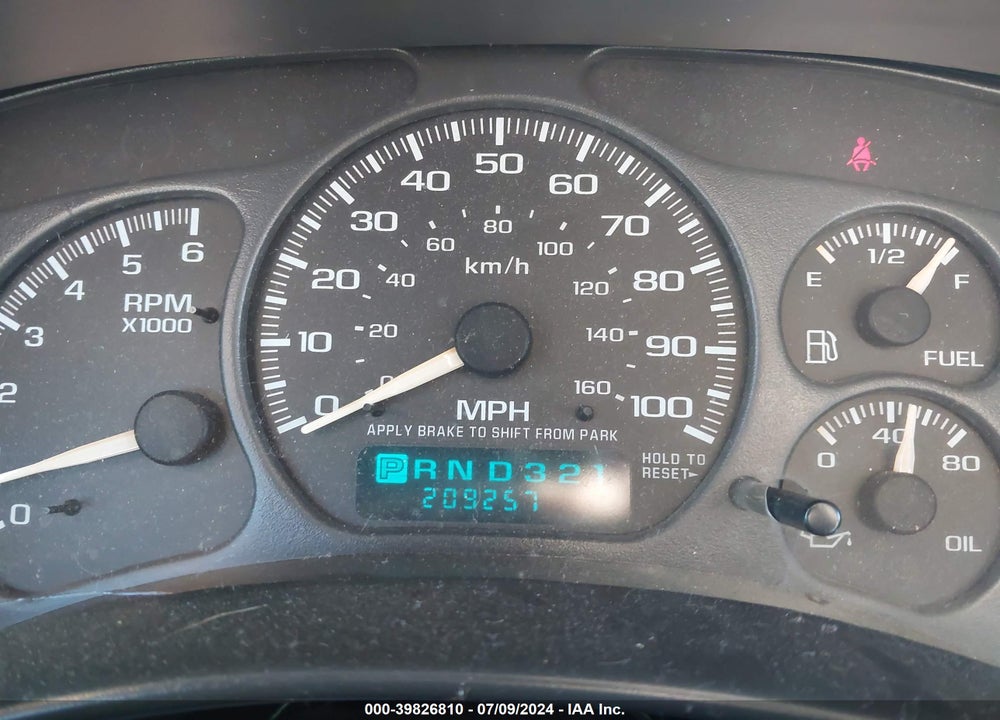 2002 CHEVROLET SILVERADO 1500 LS VIN: 2GCEK19TX21262098