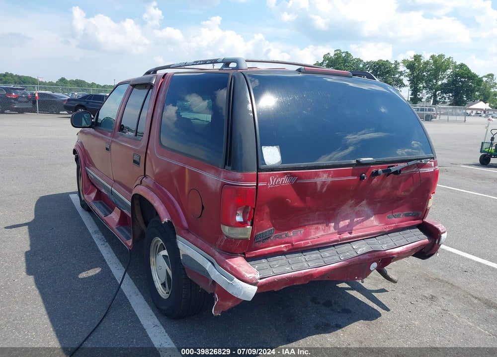 1995 CHEVROLET BLAZER VIN: 1GNDT13W7SK209569