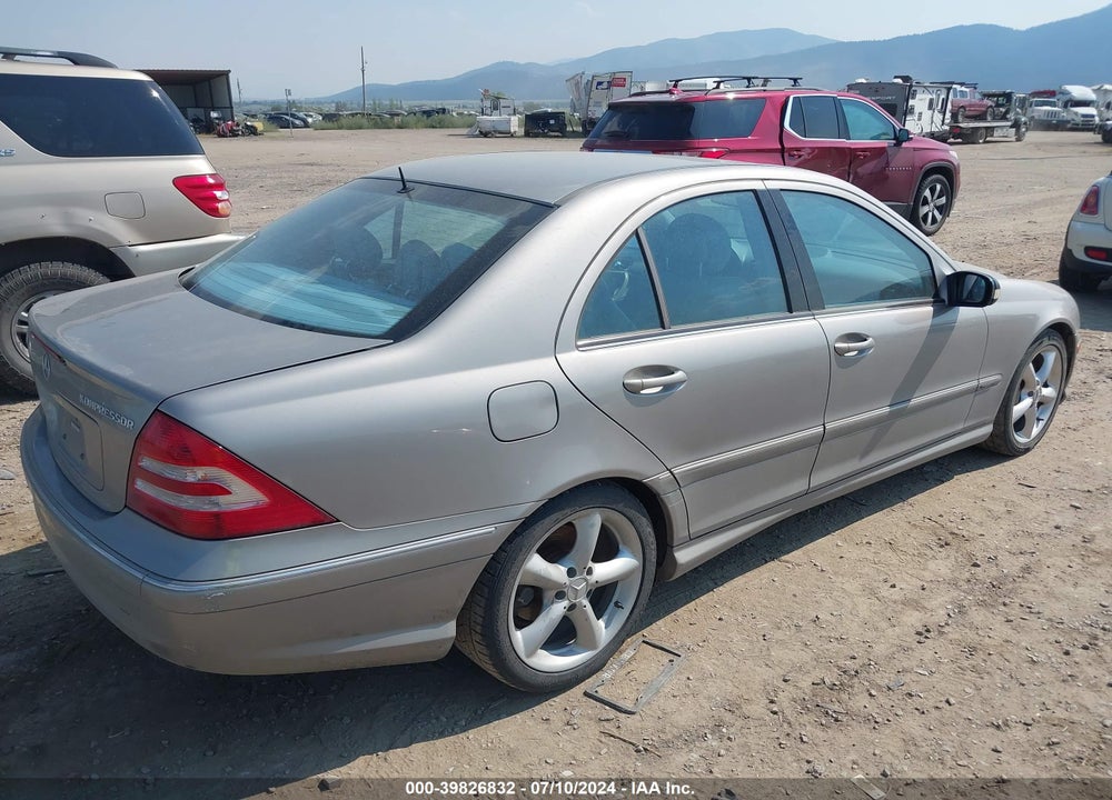 2005 MERCEDES-BENZ C 230 KOMPRESSOR SPORT VIN: WDBRF40J05F711092