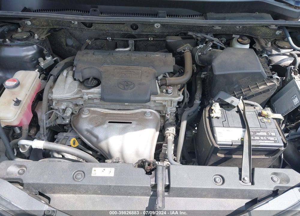 2015 TOYOTA RAV4 XLE VIN: JTMRFREV1FD129977