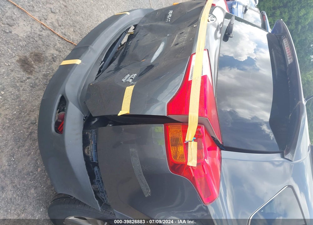 2015 TOYOTA RAV4 XLE VIN: JTMRFREV1FD129977