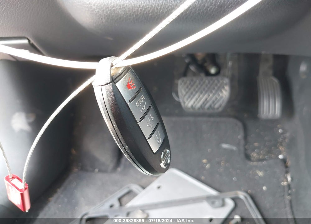 2013 NISSAN SENTRA SR VIN: 3N1AB7AP9DL722372