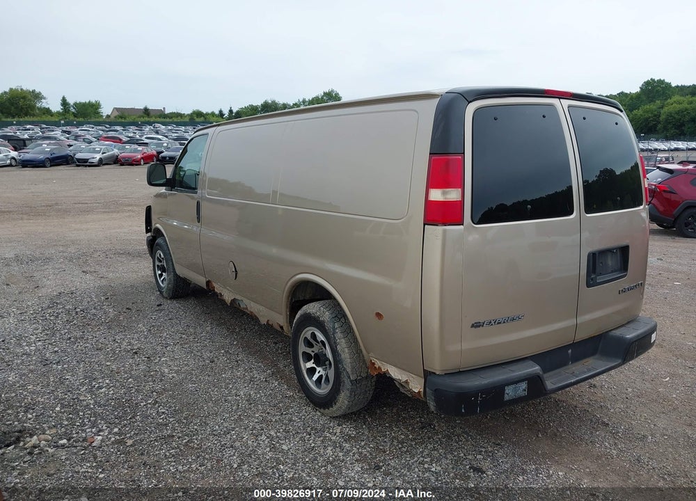 2005 CHEVROLET EXPRESS VIN: 1GCFG15X651202473