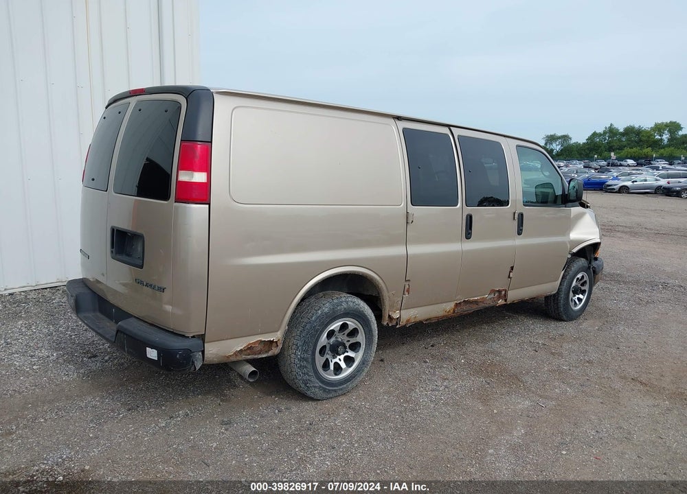 2005 CHEVROLET EXPRESS VIN: 1GCFG15X651202473