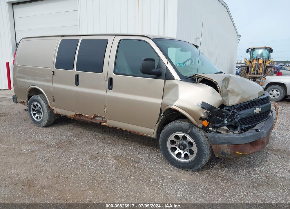 2005 CHEVROLET EXPRESS VIN: 1GCFG15X651202473