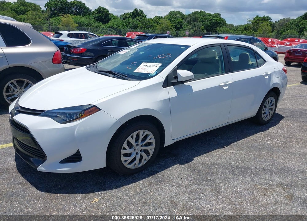 2019 TOYOTA COROLLA LE VIN: 5YFBURHEXKP930157