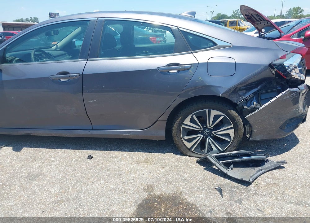 2018 HONDA CIVIC EX-T VIN: 2HGFC1E38JH643267