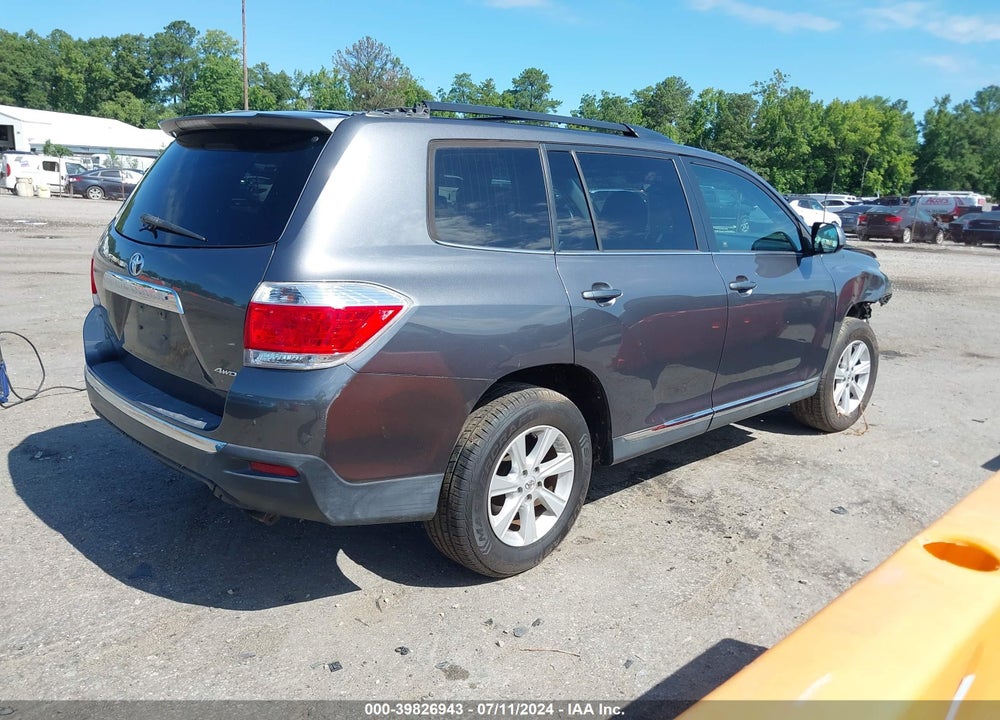 2011 TOYOTA HIGHLANDER SE V6 VIN: 5TDBK3EH7BS065348