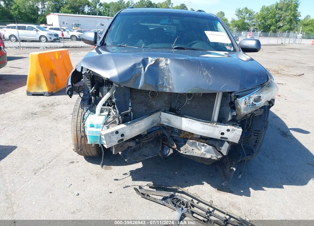 2011 TOYOTA HIGHLANDER SE V6 VIN: 5TDBK3EH7BS065348