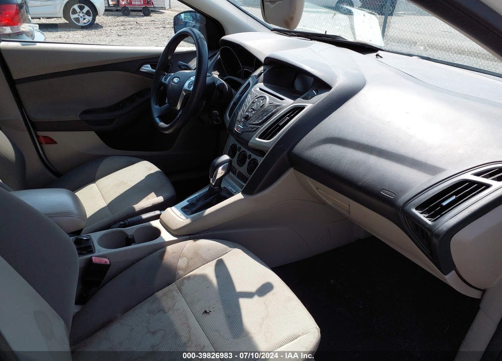 2013 FORD FOCUS SE VIN: 1FADP3F27DL156358