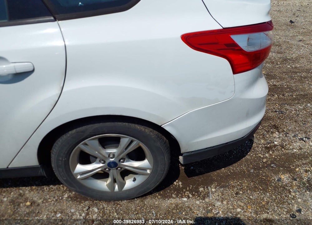 2013 FORD FOCUS SE VIN: 1FADP3F27DL156358