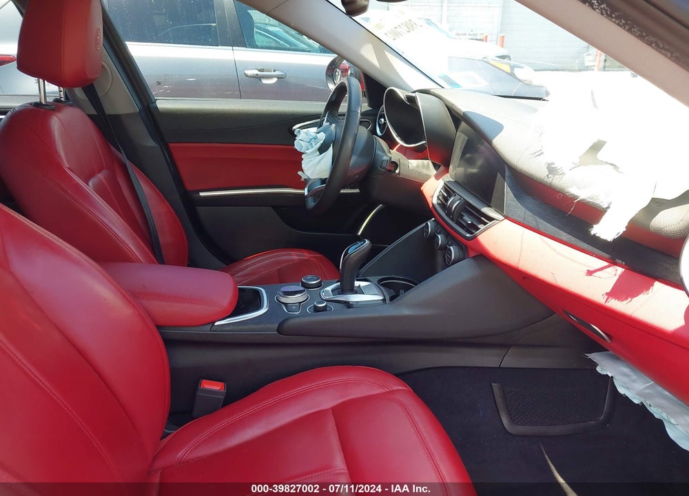 2020 ALFA ROMEO GIULIA AWD VIN: ZARFANAN2L7632837