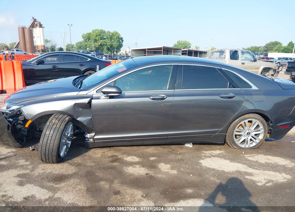 2016 LINCOLN MKZ VIN: 3LN6L2GK8GR633548