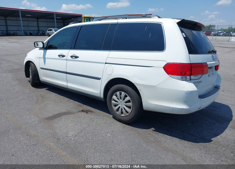 2008 HONDA ODYSSEY LX VIN: 5FNRL38248B073505