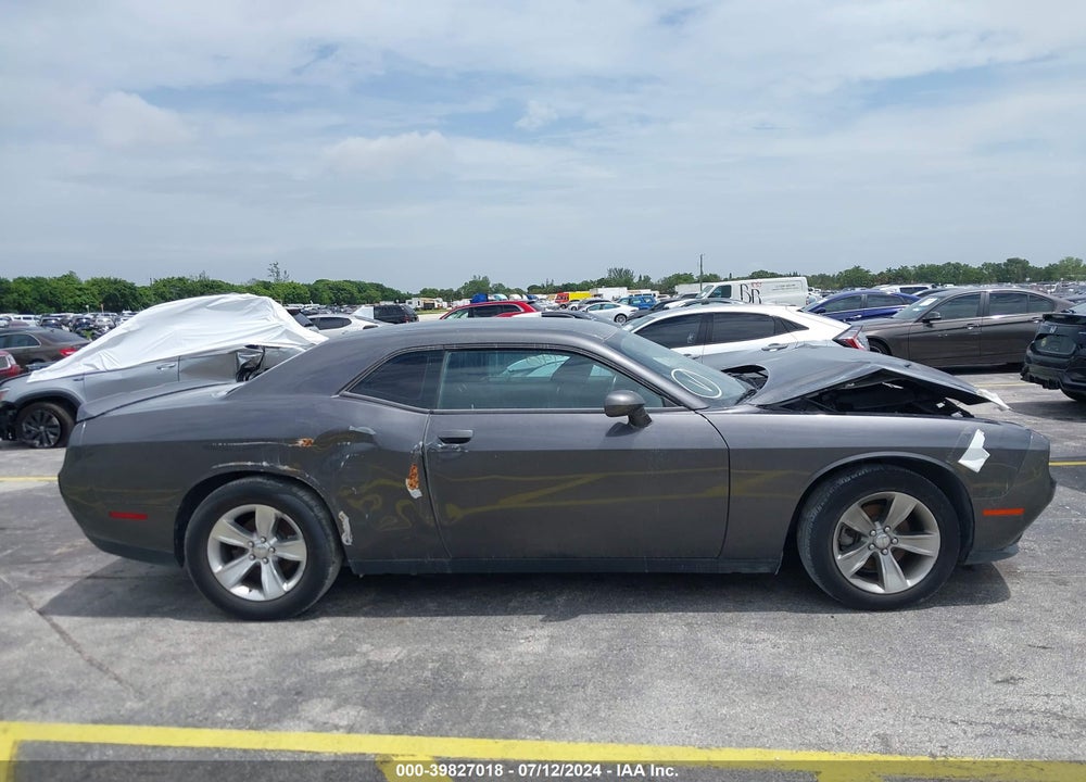2019 DODGE CHALLENGER SXT VIN: 2C3CDZAG9KH525613