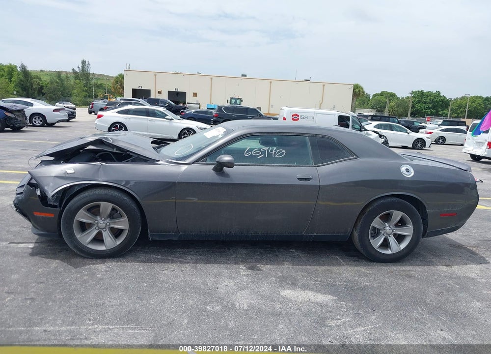 2019 DODGE CHALLENGER SXT VIN: 2C3CDZAG9KH525613