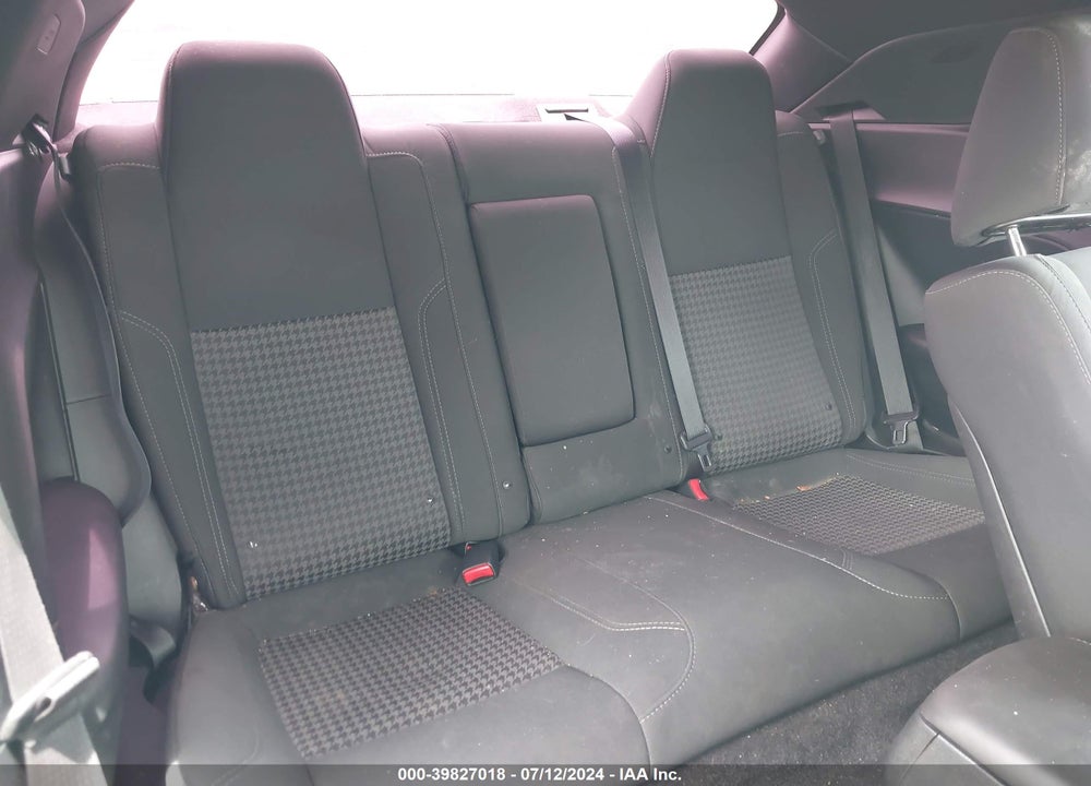 2019 DODGE CHALLENGER SXT VIN: 2C3CDZAG9KH525613