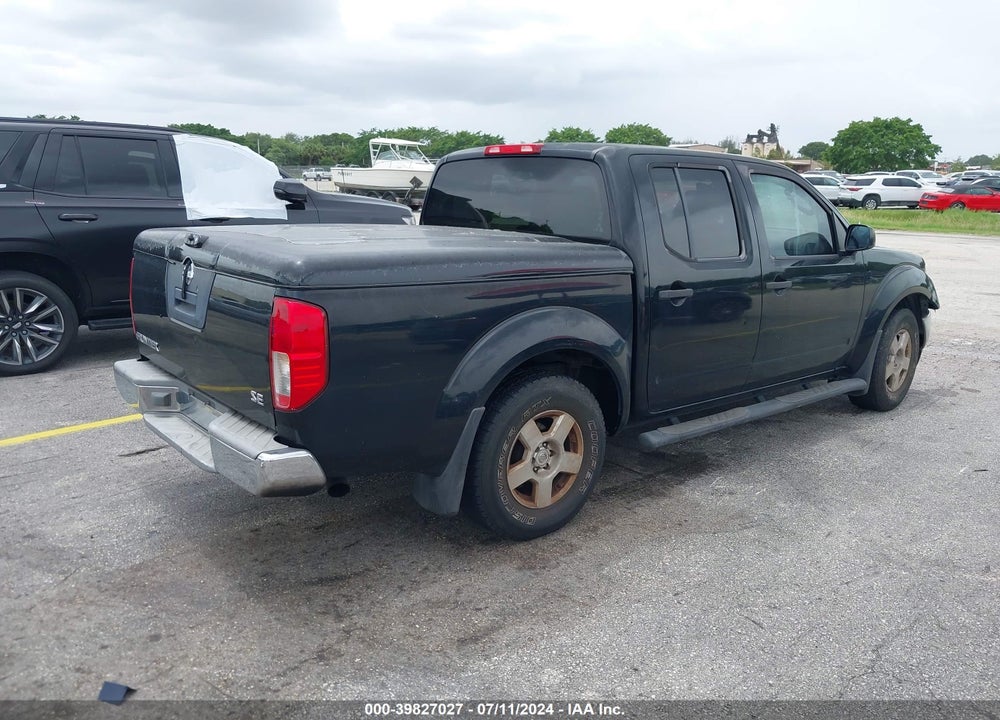 2005 NISSAN FRONTIER SE VIN: 1N6AD07U85C404815