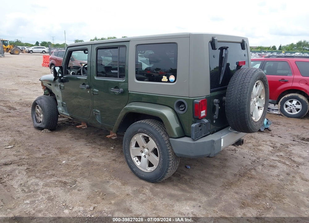 2008 JEEP WRANGLER UNLIMITED SAHARA VIN: 1J4GA59138L589649