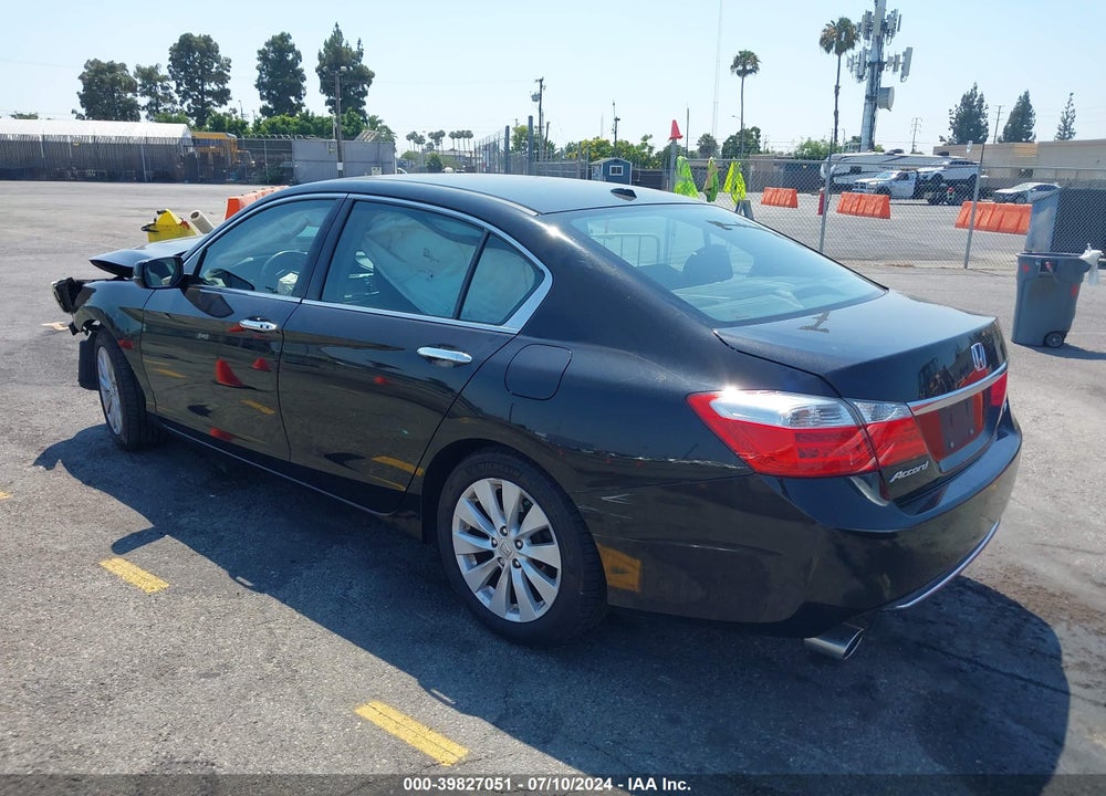 2013 HONDA ACCORD EX-L V-6 VIN: 1HGCR3F83DA022397