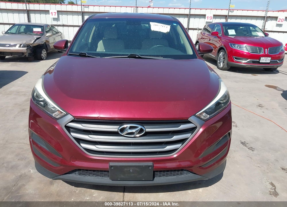 2017 HYUNDAI TUCSON SE VIN: KM8J23A44HU328037