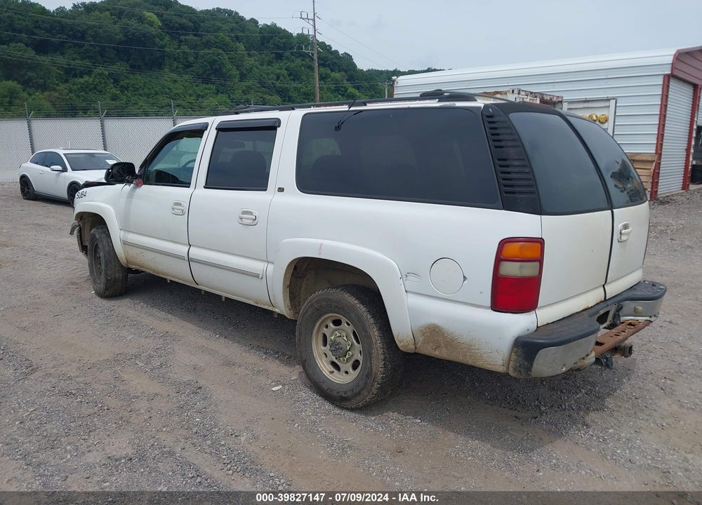 2001 CHEVROLET SUBURBAN 2500 LT VIN: 3GNGK26G01G221644