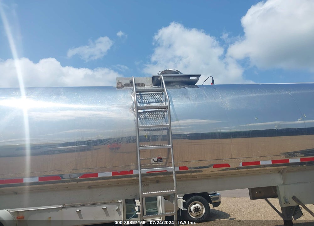 2012 WALKER STAINLESS EQUIP CO --- VIN: 5WSAA4322CN043021