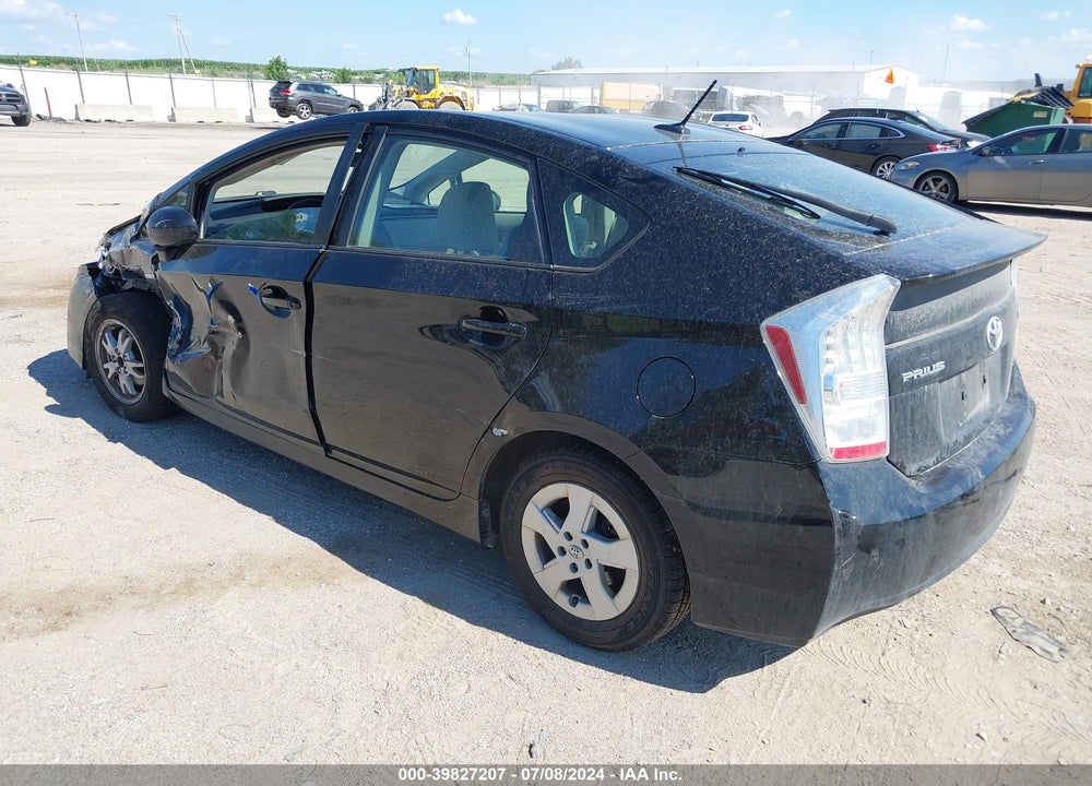 2011 TOYOTA PRIUS TWO VIN: JTDKN3DU0B1408407