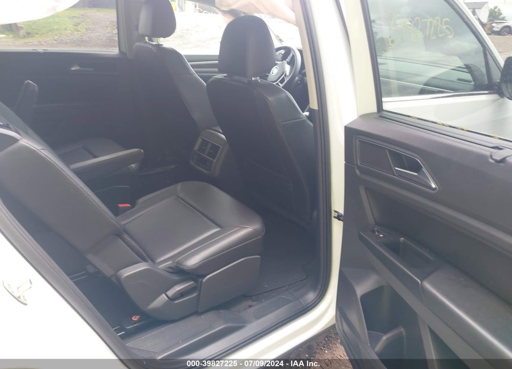 2019 VOLKSWAGEN ATLAS 3.6L V6 SE W/TECHNOLOGY VIN: 1V2UR2CA2KC547701