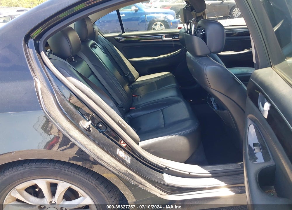 2012 HYUNDAI GENESIS VIN: KMHGC4DDXCU191719