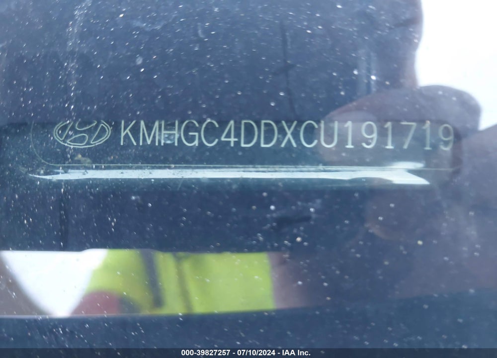 2012 HYUNDAI GENESIS VIN: KMHGC4DDXCU191719