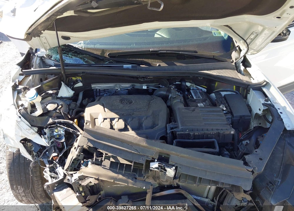 2019 VOLKSWAGEN TIGUAN VIN: 3VV1B7AX5KM190057