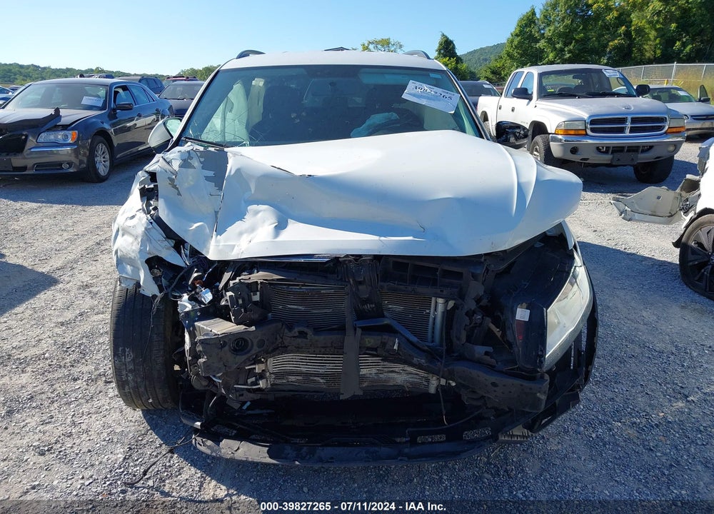 2019 VOLKSWAGEN TIGUAN VIN: 3VV1B7AX5KM190057