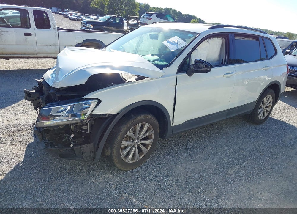 2019 VOLKSWAGEN TIGUAN VIN: 3VV1B7AX5KM190057