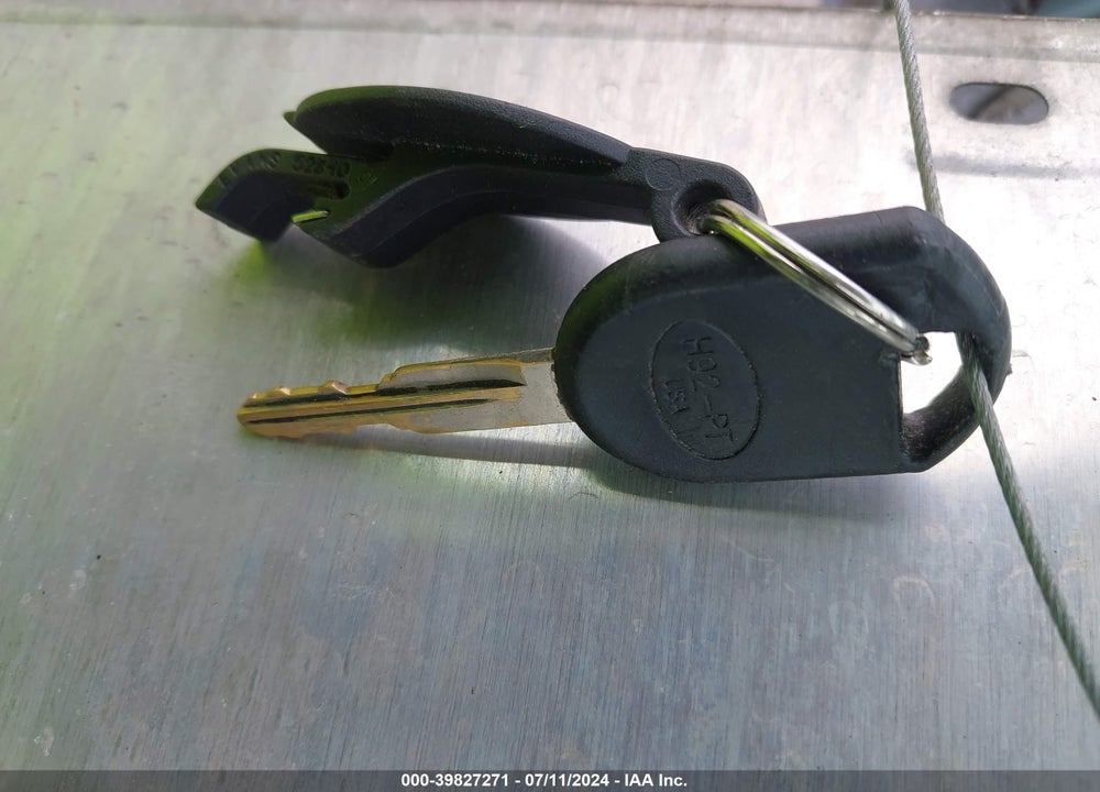 2009 FORD FOCUS SE VIN: 1FAHP35N79W102111