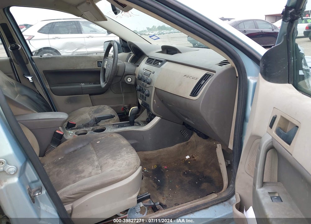 2009 FORD FOCUS SE VIN: 1FAHP35N79W102111