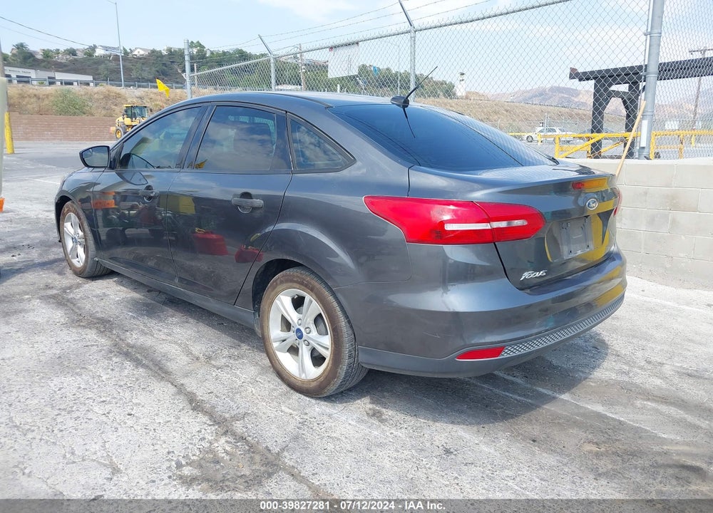 2017 FORD FOCUS S VIN: 1FADP3E21HL254888