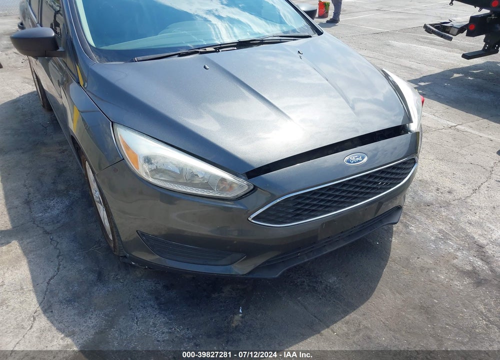 2017 FORD FOCUS S VIN: 1FADP3E21HL254888