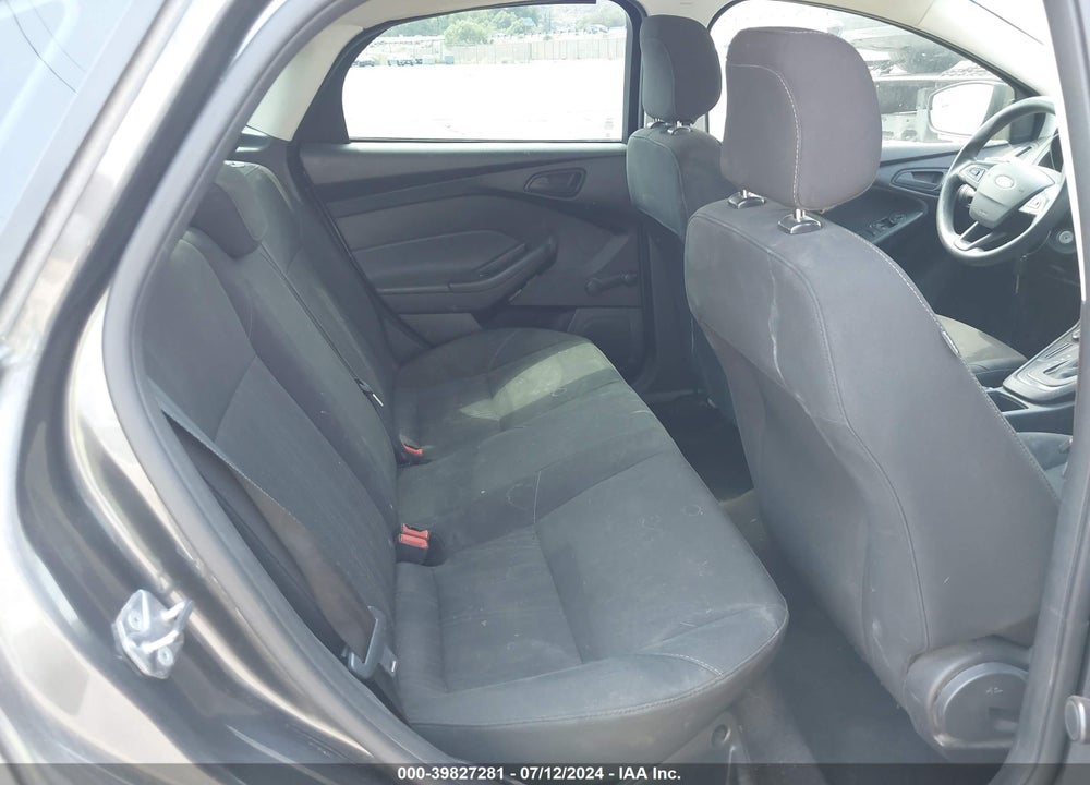 2017 FORD FOCUS S VIN: 1FADP3E21HL254888