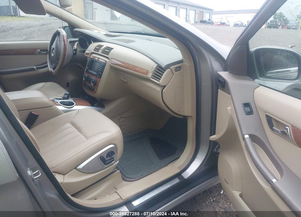2008 MERCEDES-BENZ R 350 4MATIC VIN: 4JGCB65E98A071049