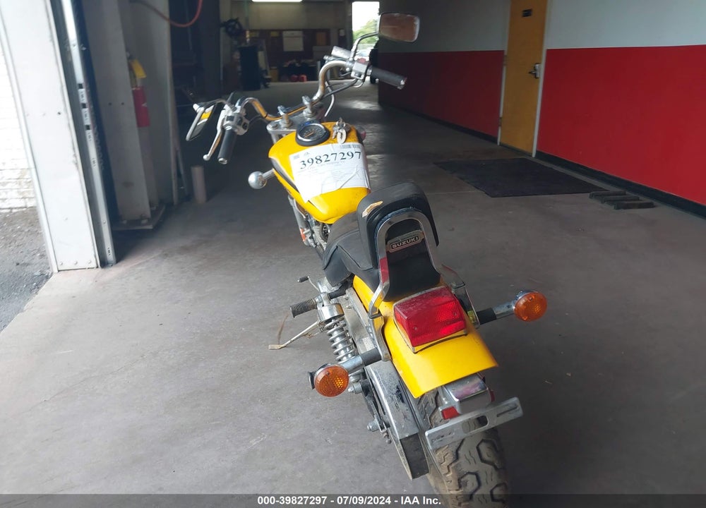 2000 SUZUKI LS650 P VIN: JS1NP41A8Y2101085