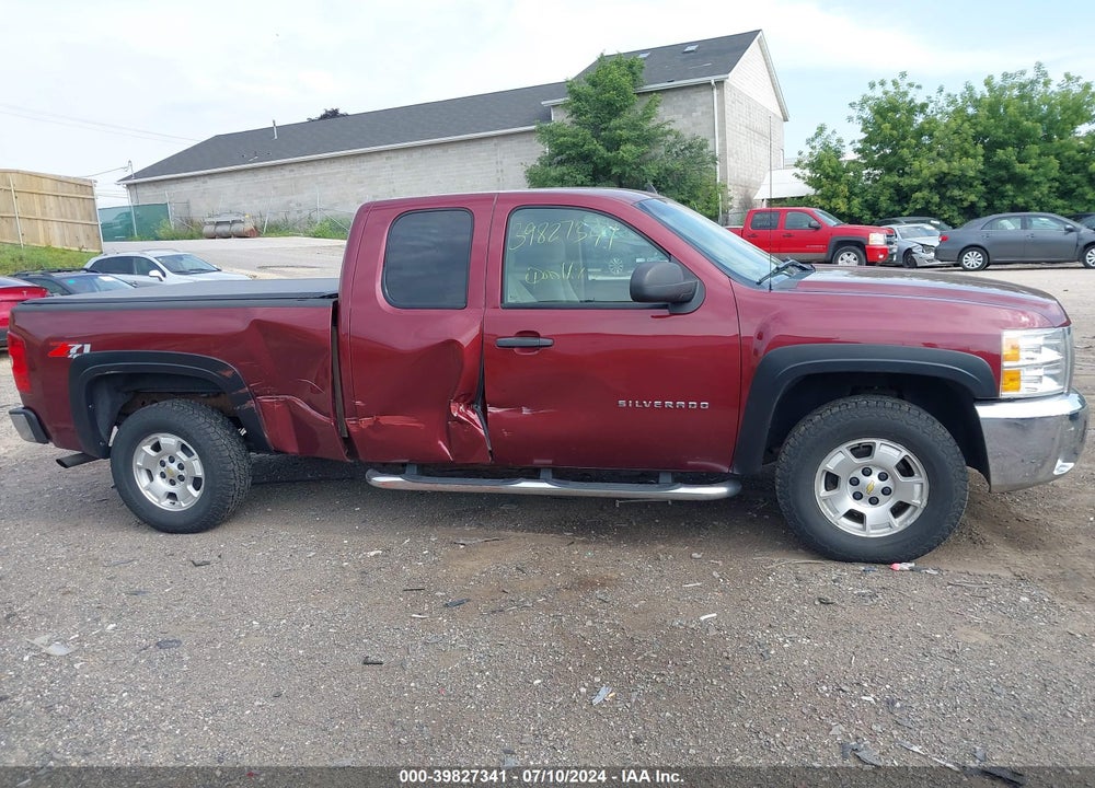2013 CHEVROLET SILVERADO 1500 LT VIN: 1GCRKSE7XDZ146460