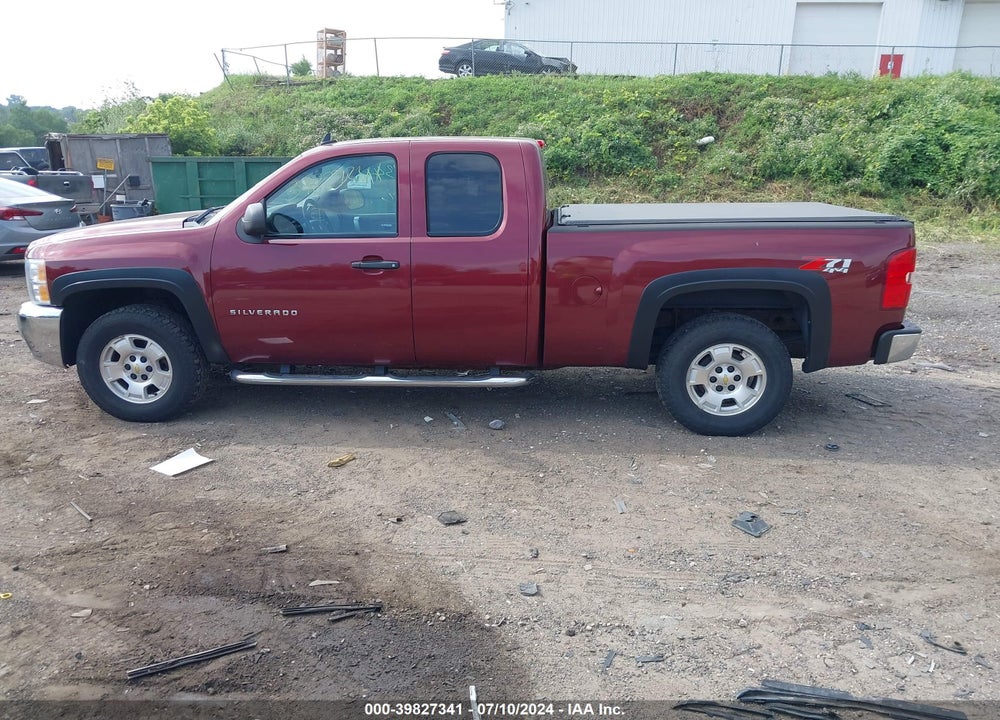 2013 CHEVROLET SILVERADO 1500 LT VIN: 1GCRKSE7XDZ146460